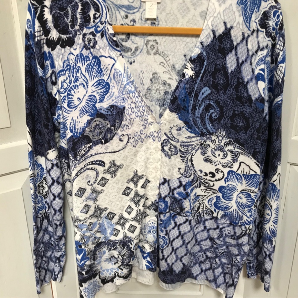 Chico's Blue and White Floral Button Down Cardigan - Picture 4 of 14
